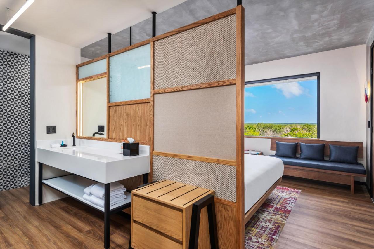 Aloft Tulum Hotel Exterior photo